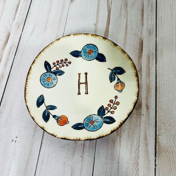 Creative Co-op “H” Mini Plate Flowers Blueberries - Picture 1 of 4